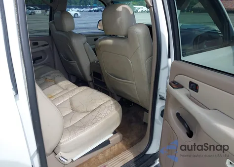 2003 GMC Yukon Xl 1500 Slt из США, поврежденный, VIN 1GKEC16Z73J266742